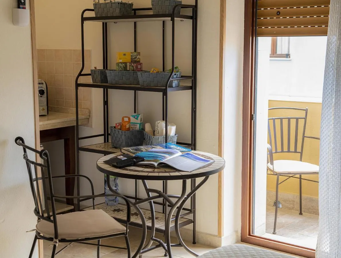 B&B I Gerani 2*, Alghero Italy